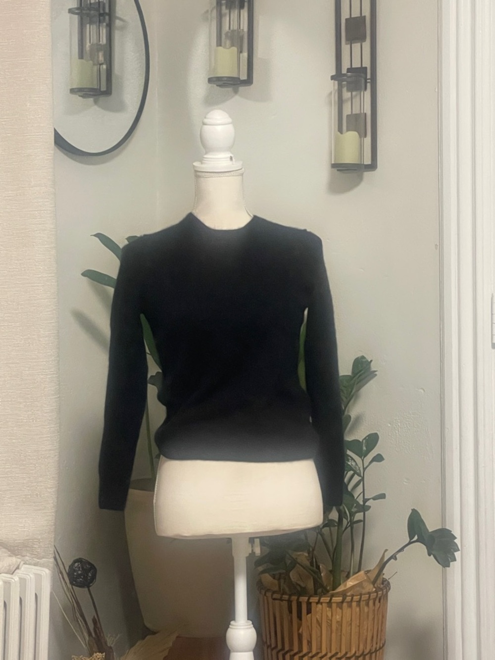 Quince Black Women's Crewneck Sweater